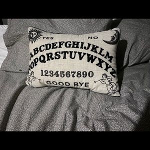 Halloween accent pillow